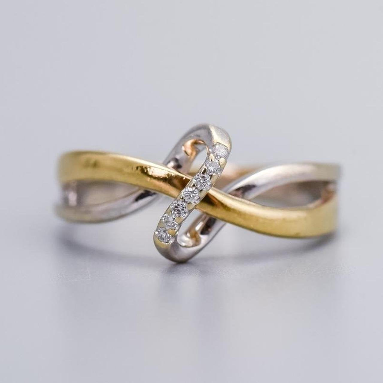 9ct Two Tone Diamond Crossover Ring