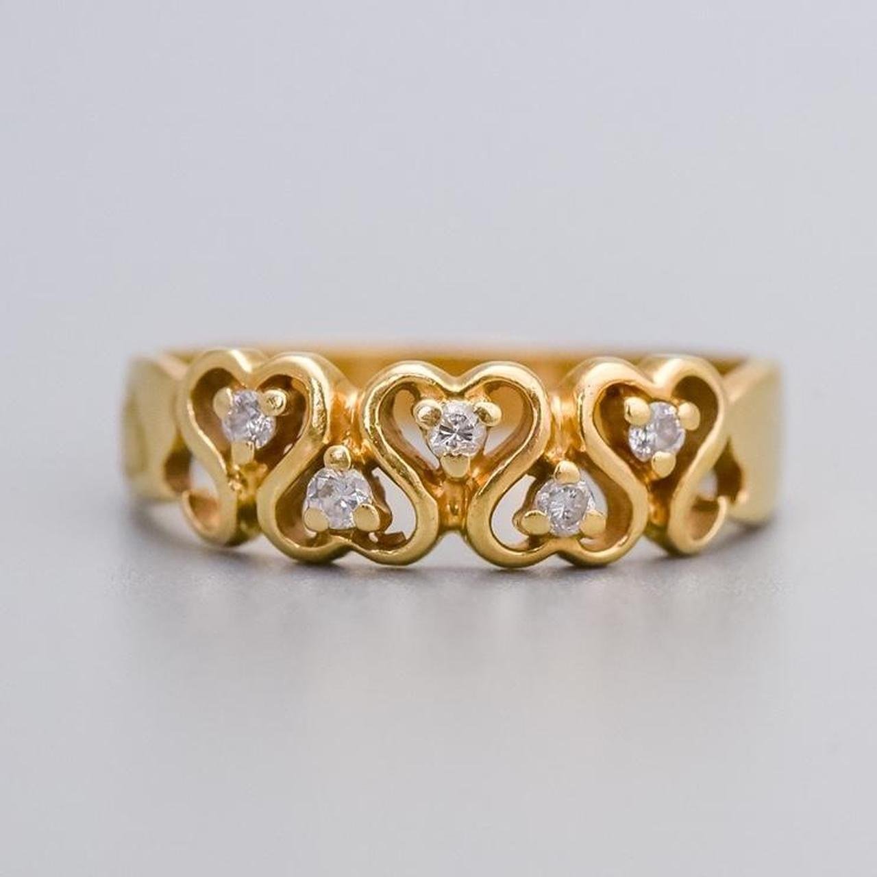 14ct Gold Diamond Heart Ring