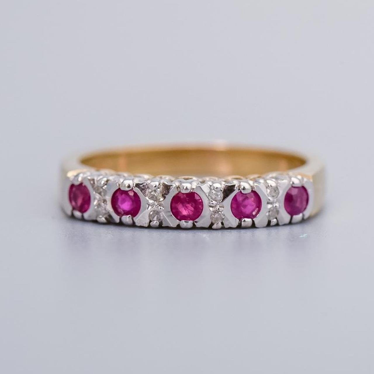 9ct Gold Ruby & Diamond Ring